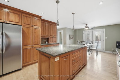 180 Sophie Street — more photos