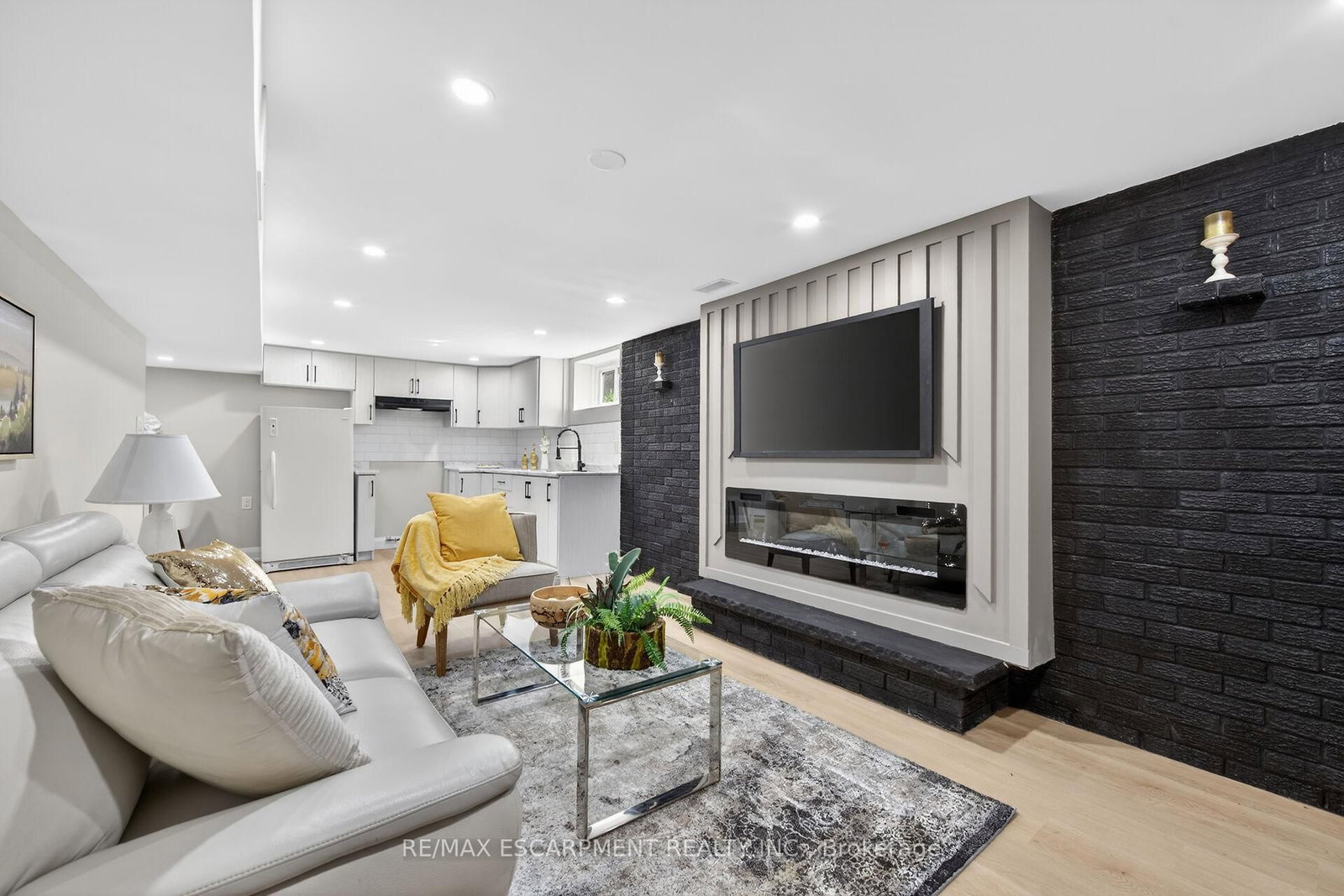 83 Riverdale Drive • Hamilton, ON photo 36