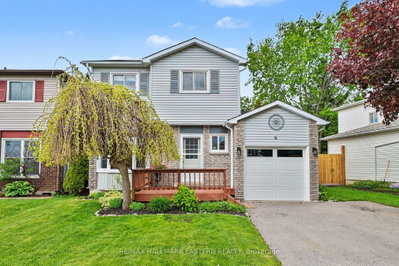 6 Sanders Drive