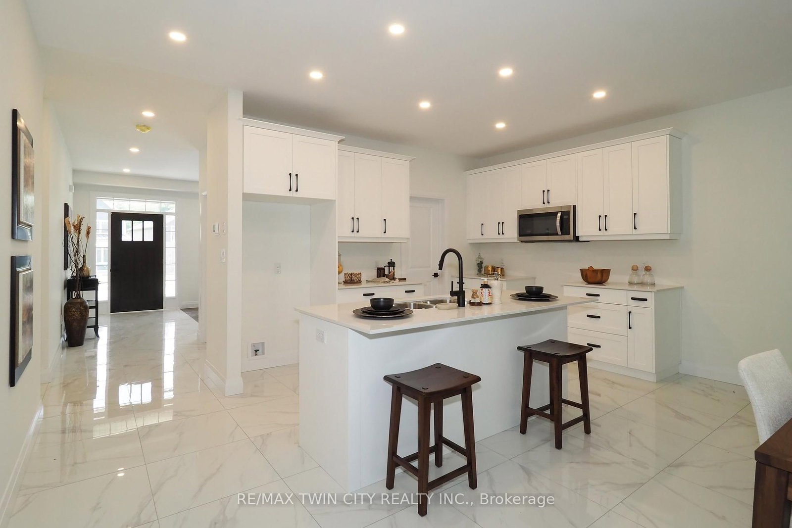 217 JEFFREY Place • Kitchener, ON photo 11