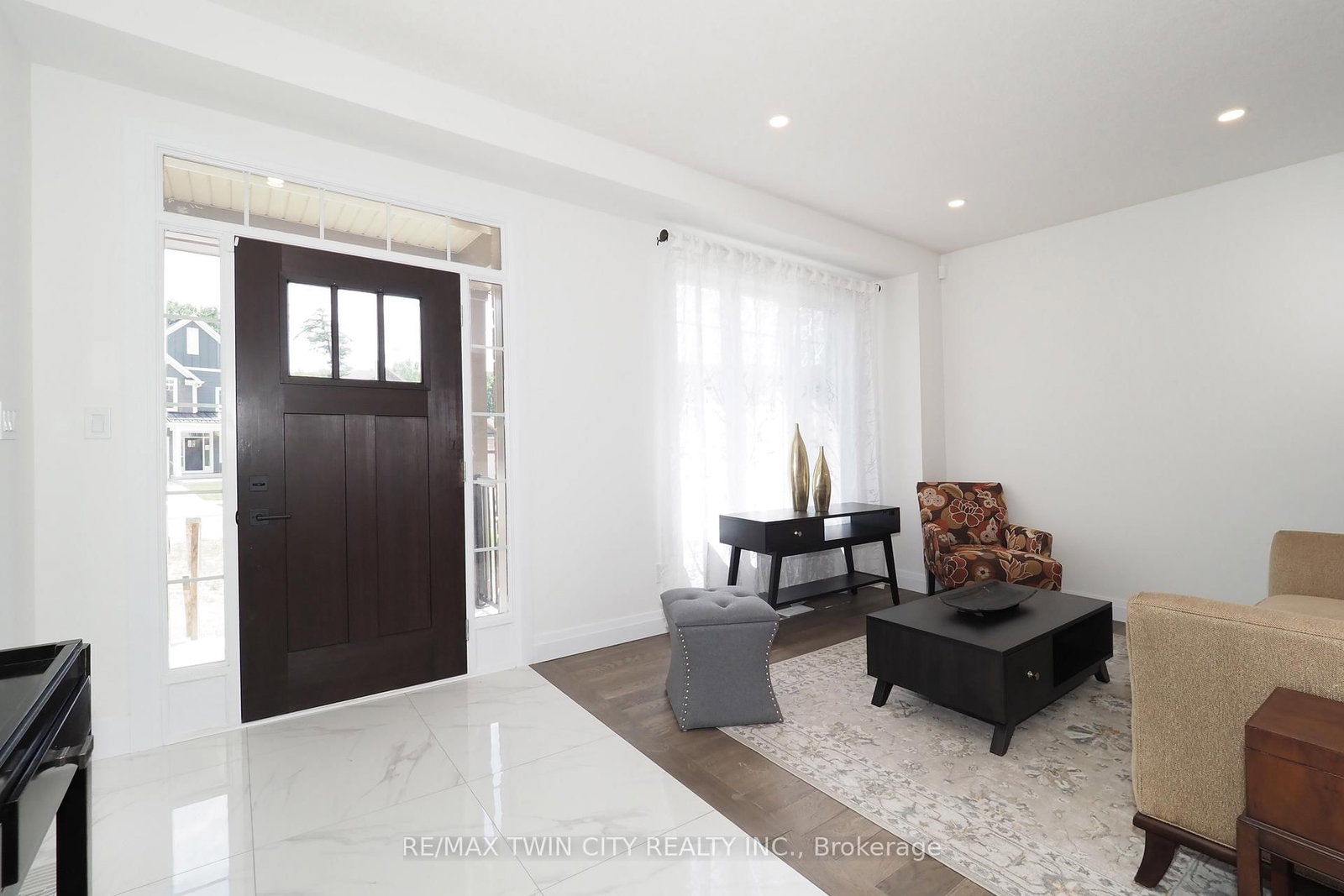 217 JEFFREY Place • Kitchener, ON photo 6