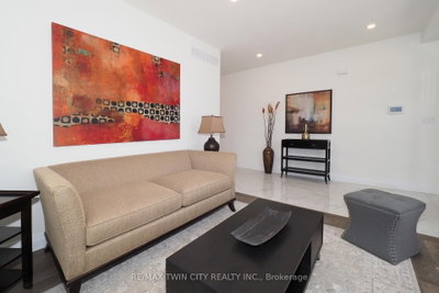 217 JEFFREY Place • Kitchener, ON photo 9