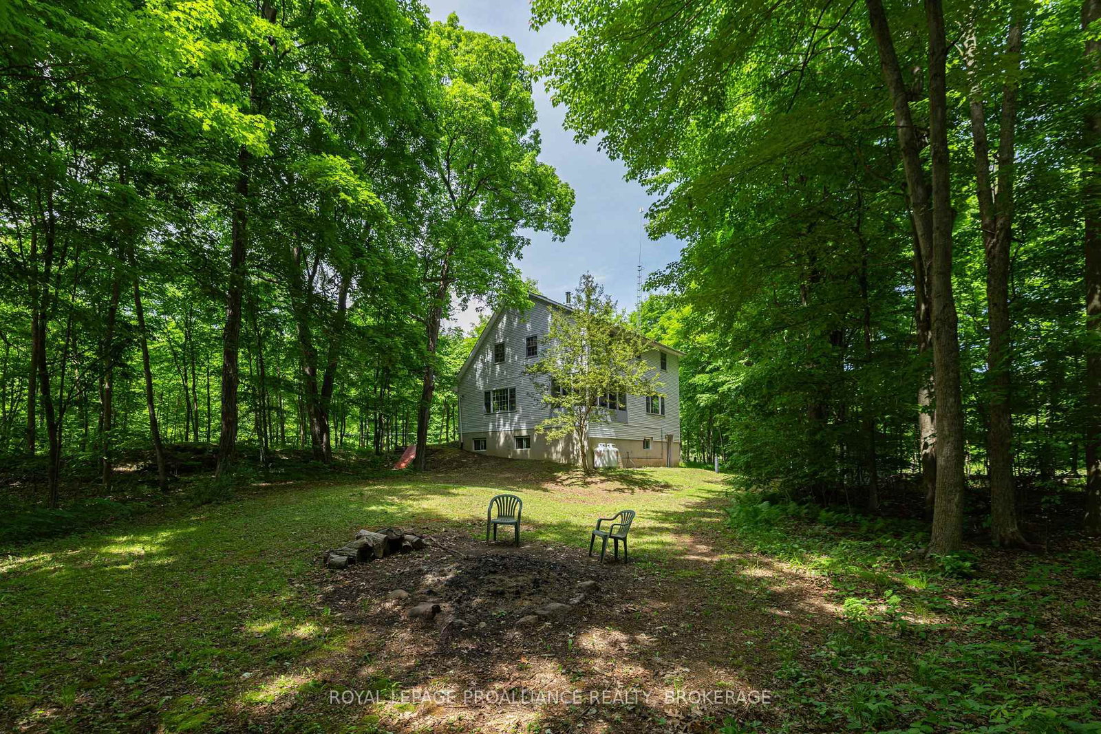 1403 Norway Road • Perth Road, ON photo 5