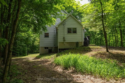 1403 Norway Road • Perth Road, ON photo 9