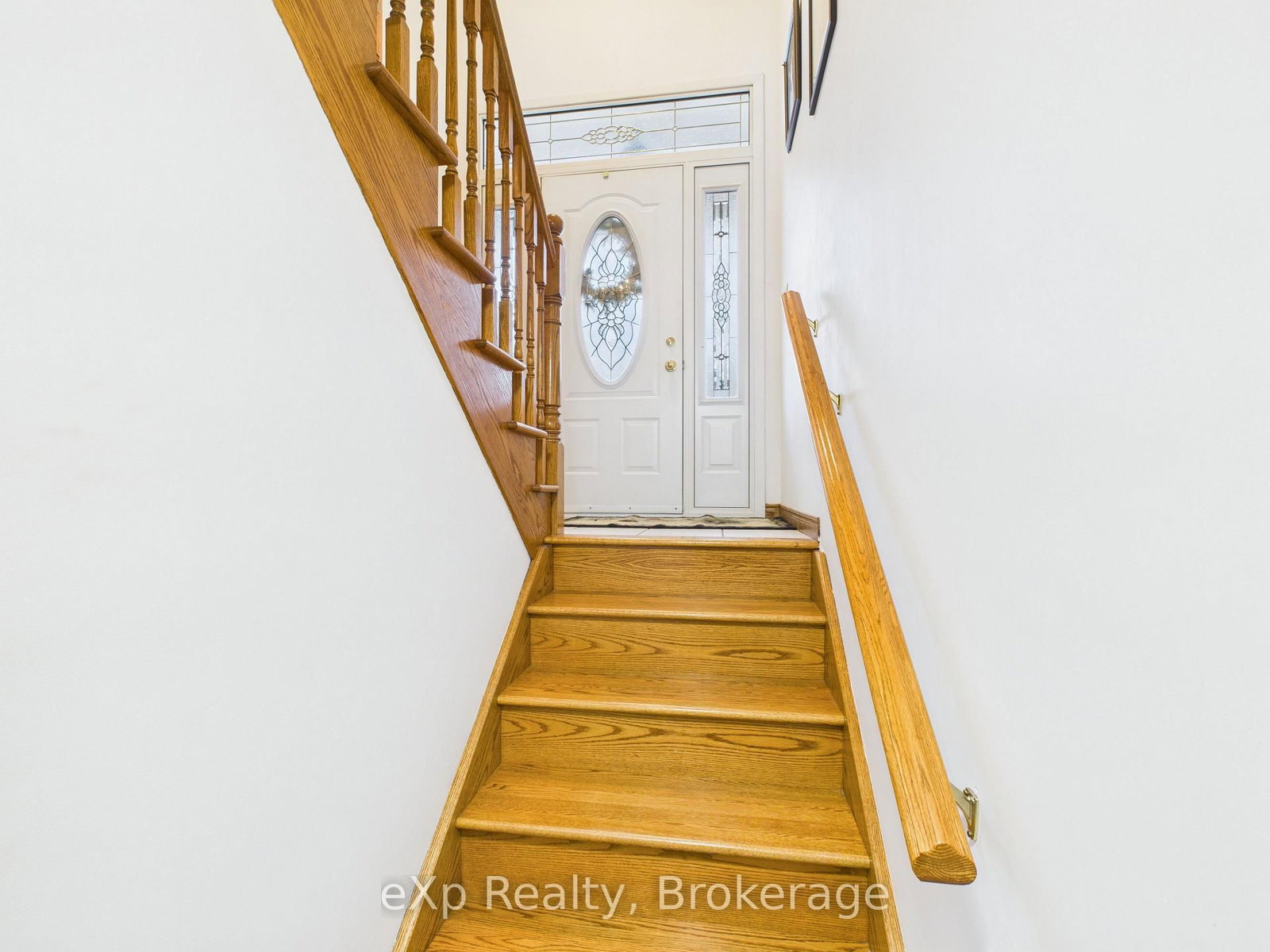 303 Mary Street • Brockton, ON photo 19