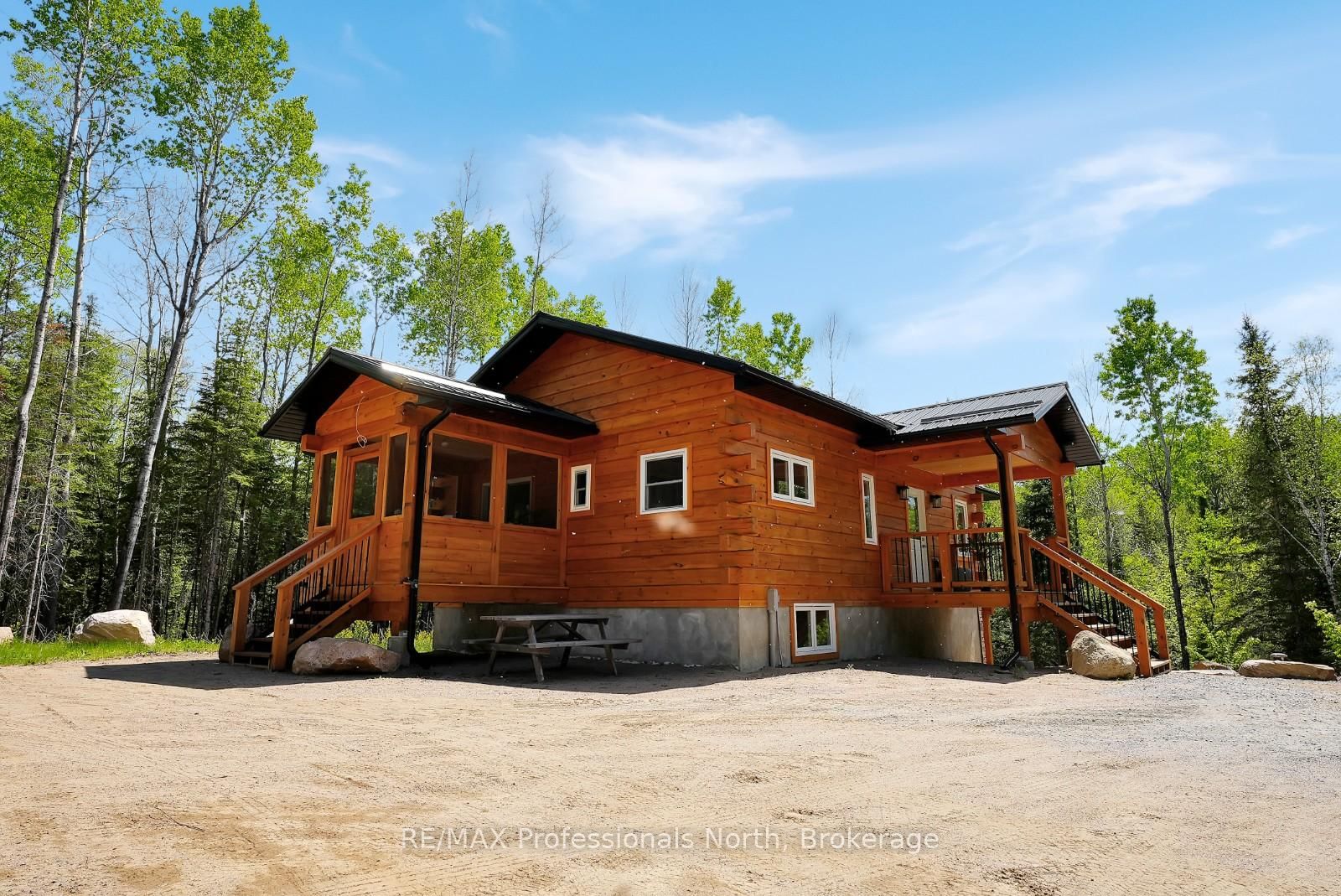 6587 Elephant Lake Road • Dysart et al, ON photo 44