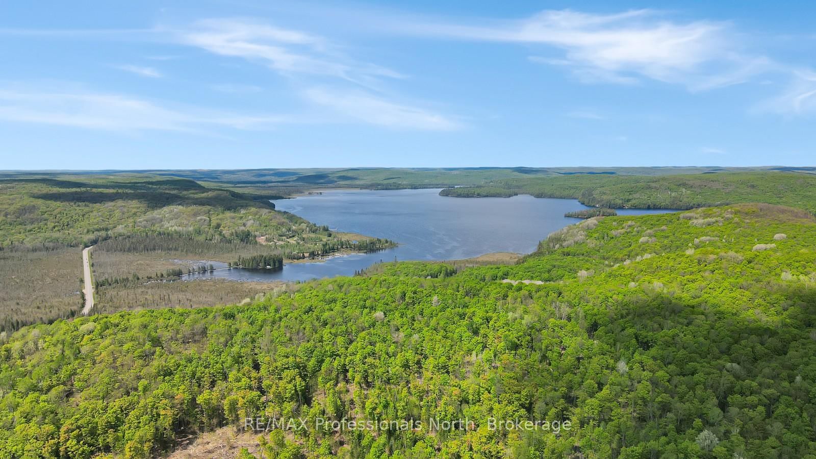 6587 Elephant Lake Road • Dysart et al, ON photo 48