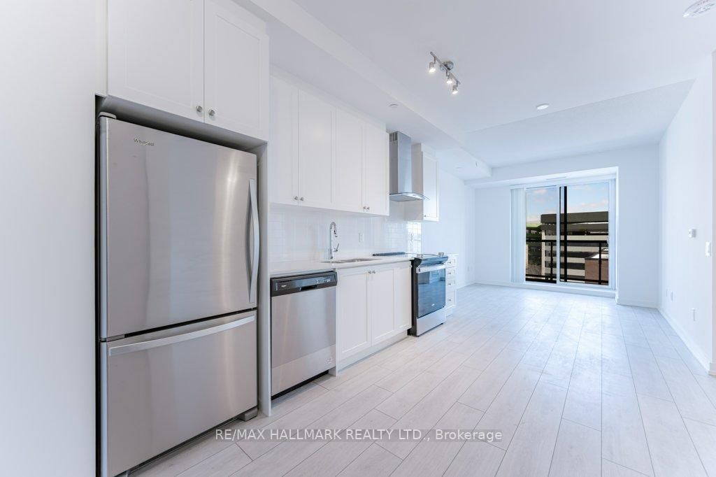 55 Duke Street W, Unit 309