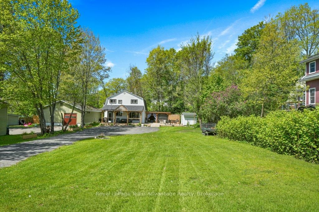 12A Victoria Avenue • Parry Sound, ON photo 2