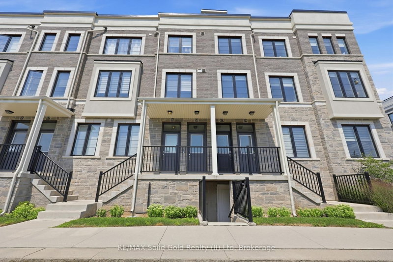 58 - 383 Dundas Street E