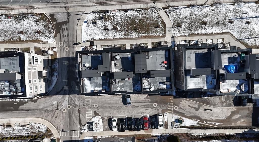 383 Dundas Street E, Unit 58 - Photo 43