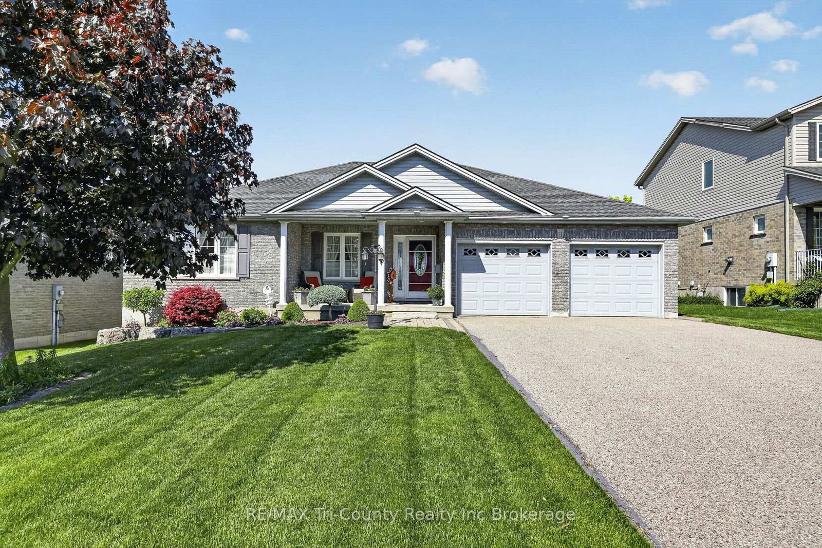 31 Morning Glory Drive • Tillsonburg, ON photo 1