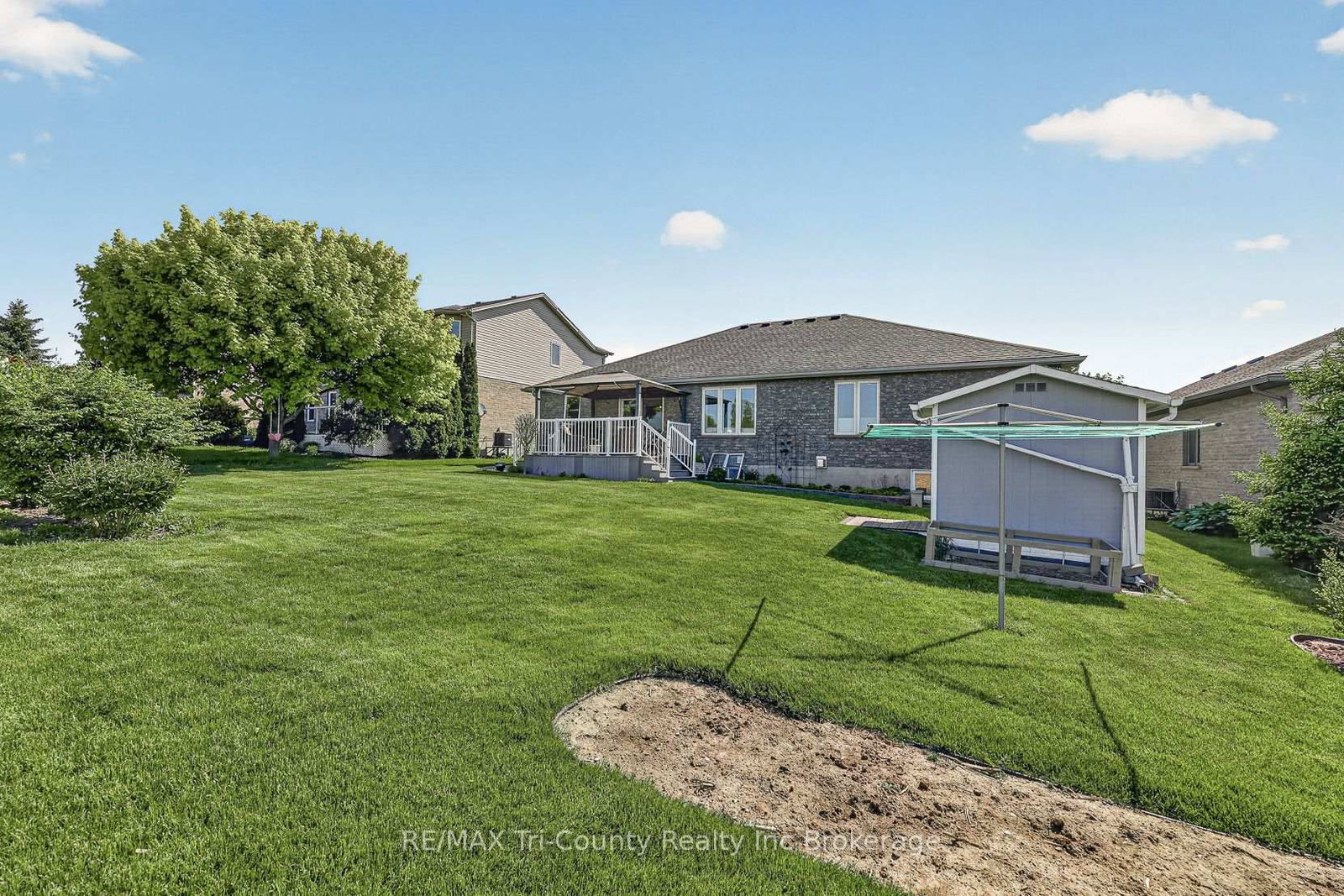 31 Morning Glory Drive • Tillsonburg, ON photo 11