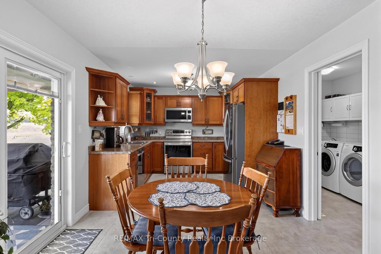 31 Morning Glory Drive • Tillsonburg, ON photo 22