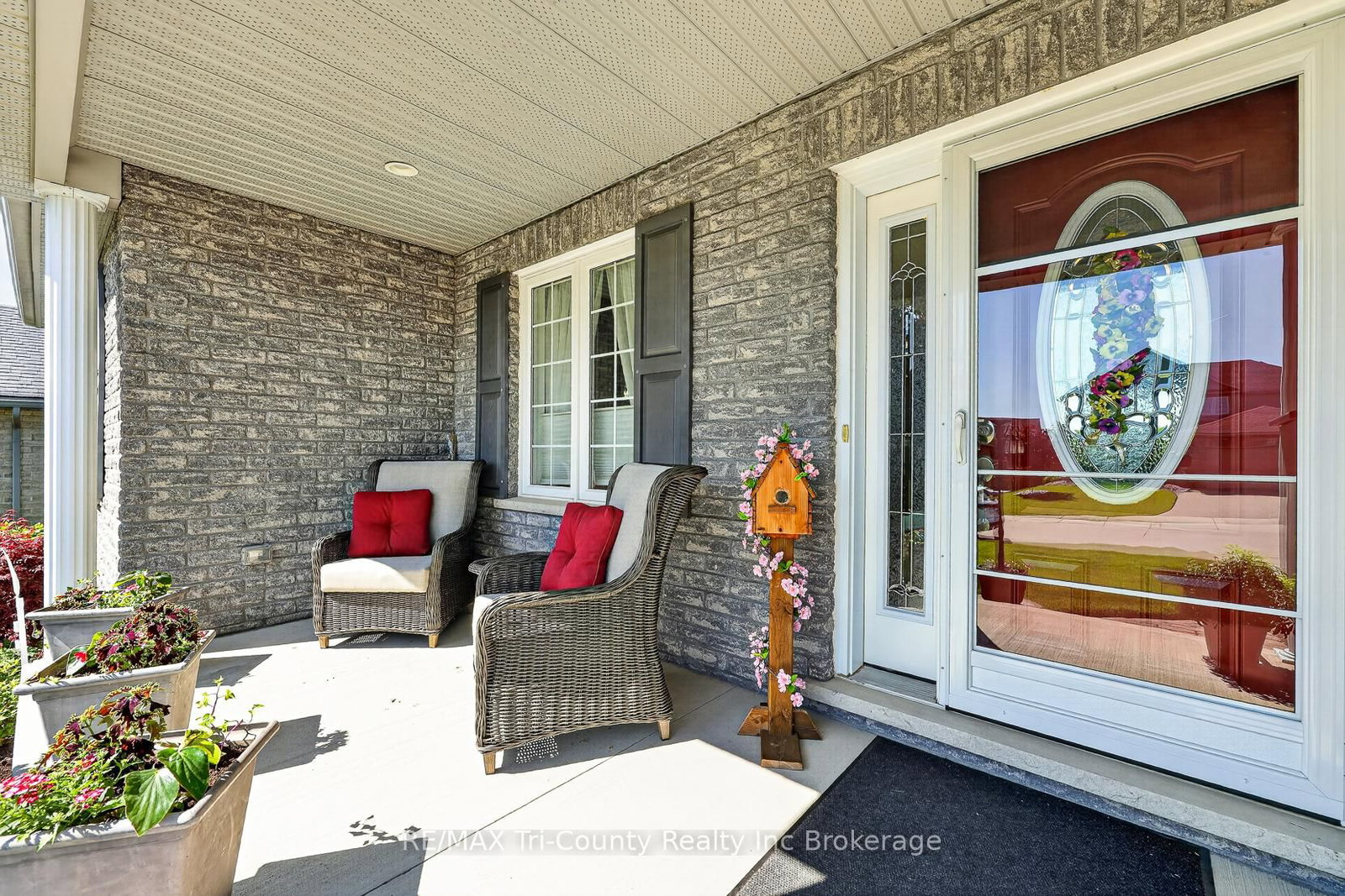 31 Morning Glory Drive • Tillsonburg, ON photo 3