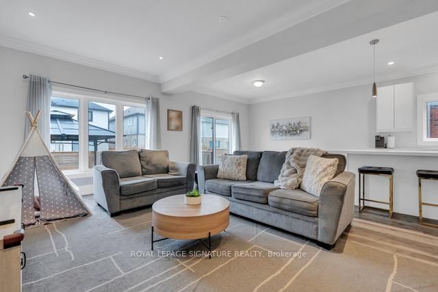 13 Damude Avenue - Photo 8