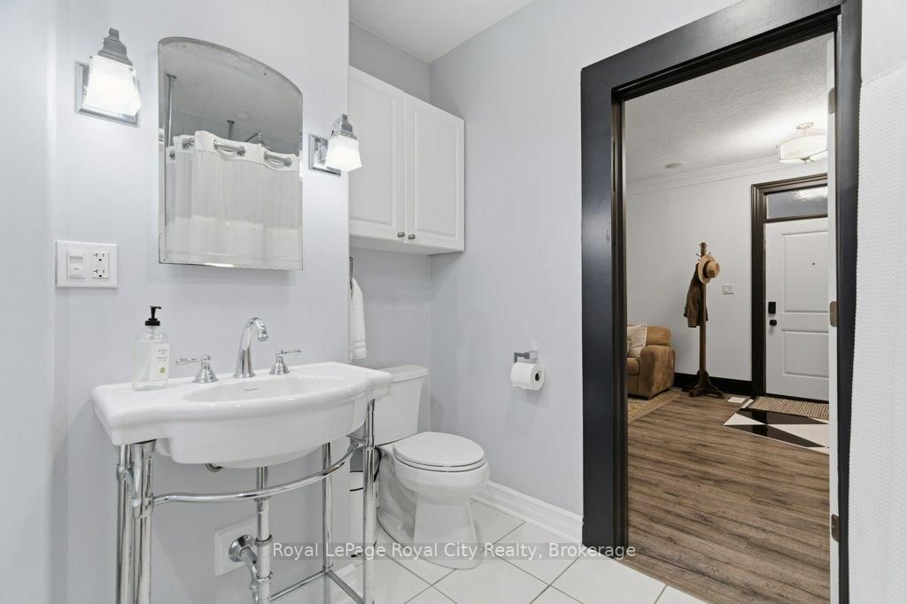 554 Woolwich Street - Photo 23