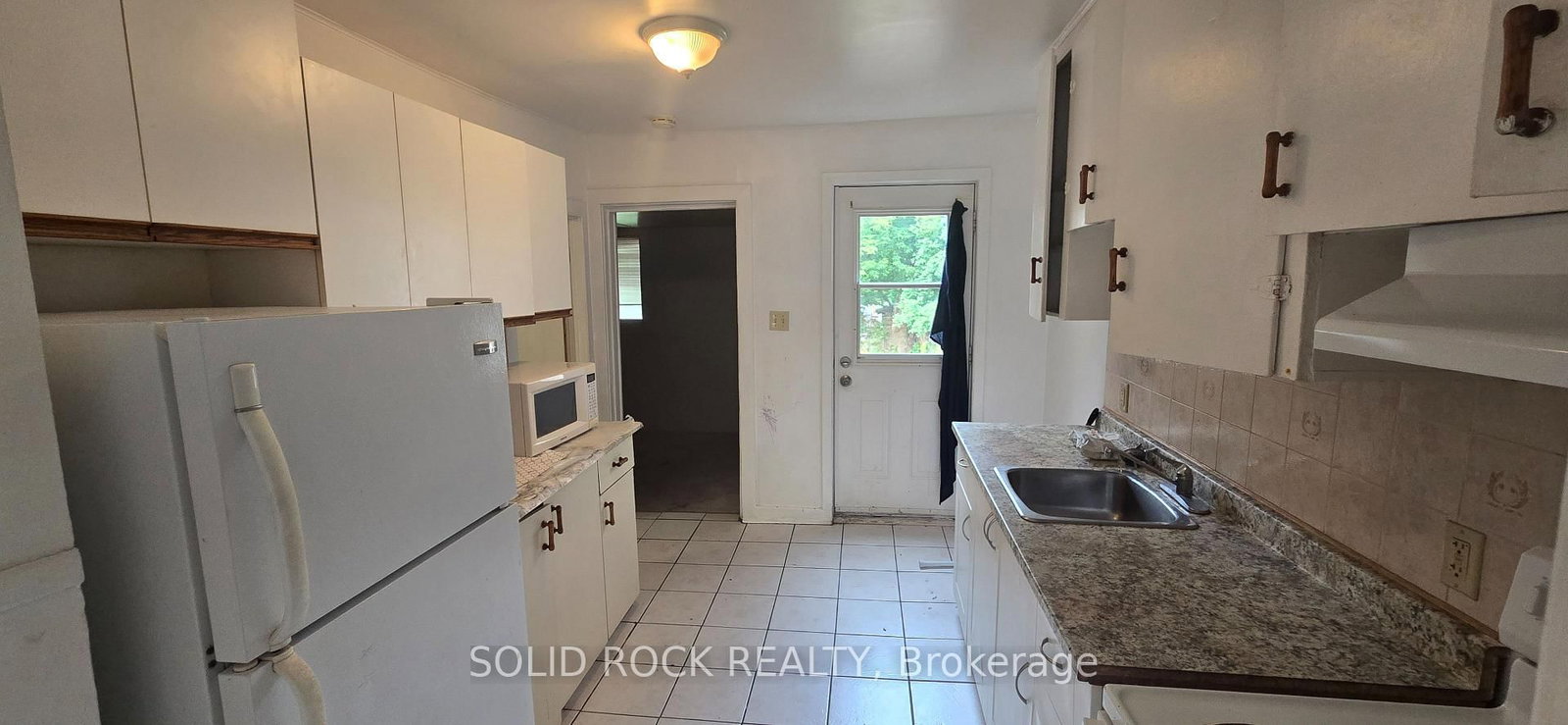 89 Marier Avenue • Ottawa, ON photo 11