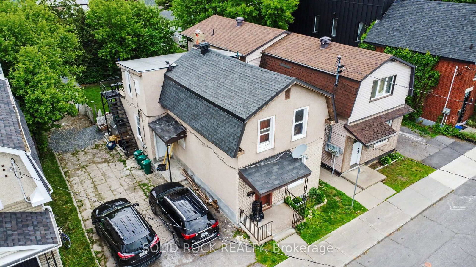 89 Marier Avenue • Ottawa, ON photo 4