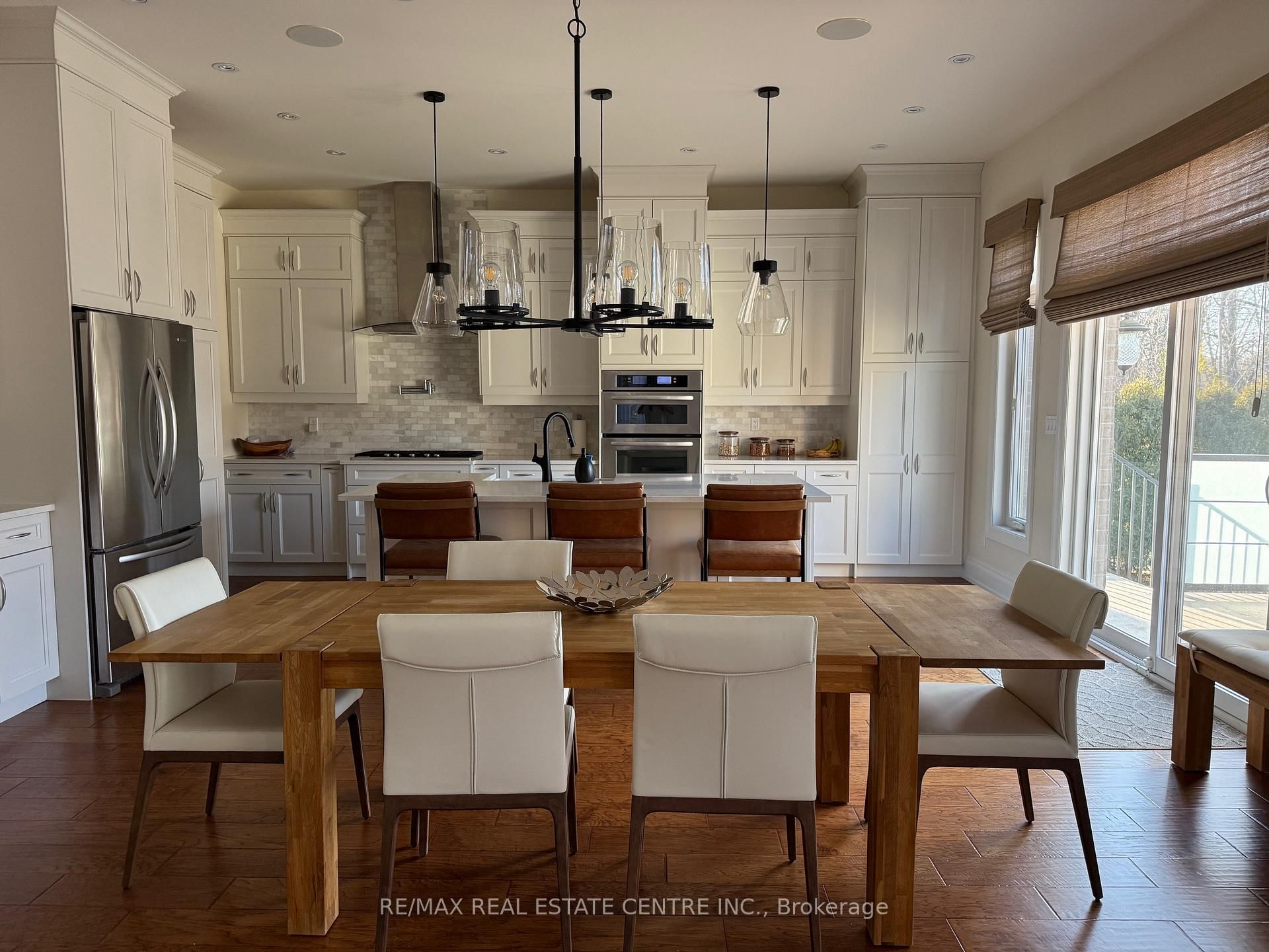 211 Tollgate Drive