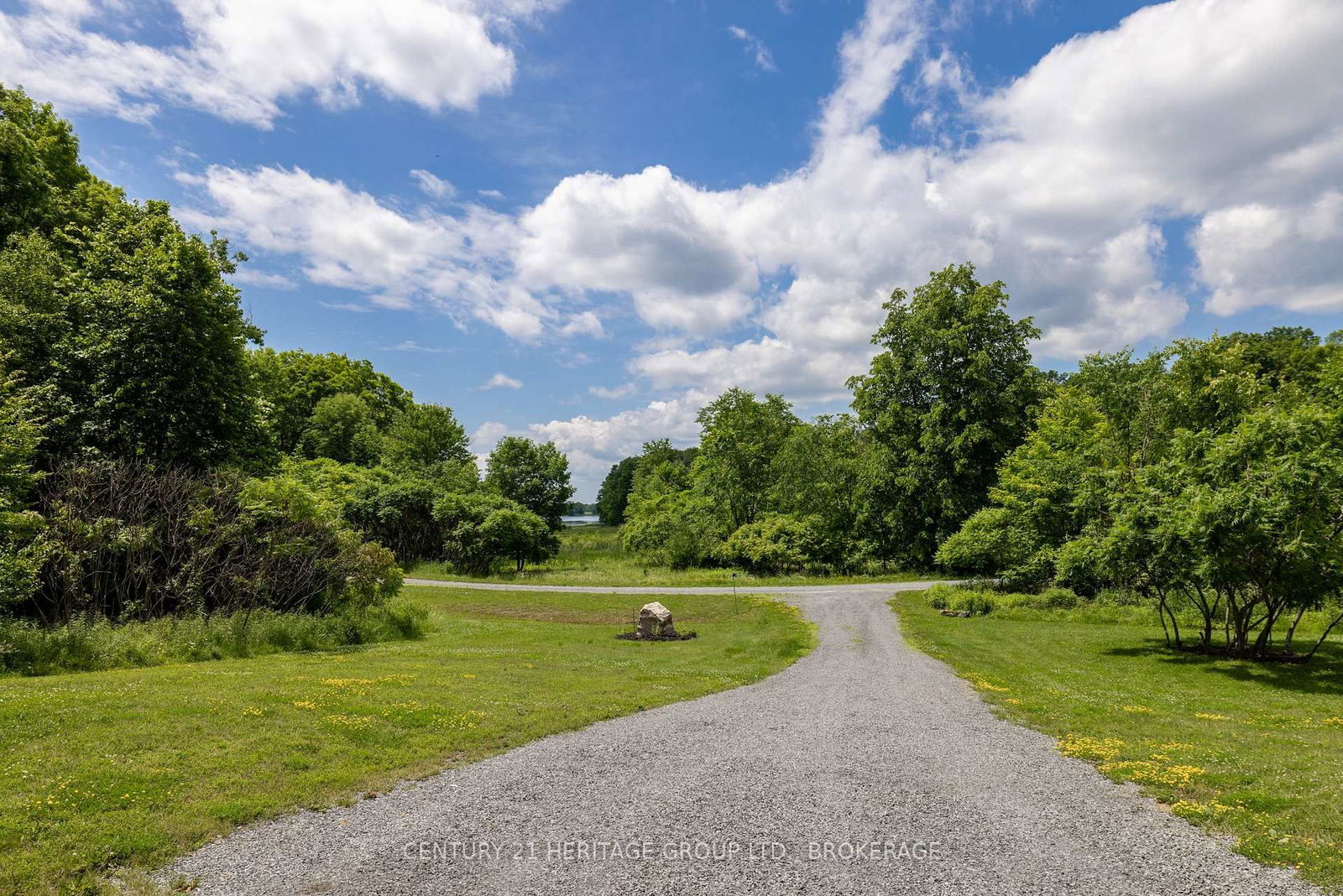 1071 Cranberry Cove Lane • Seeley's Bay, ON photo 43