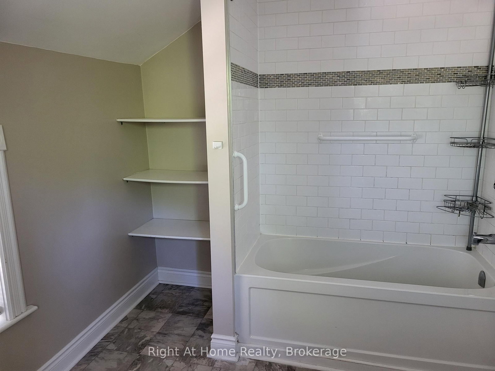 12 Mercer Street • Stratford, ON photo 17