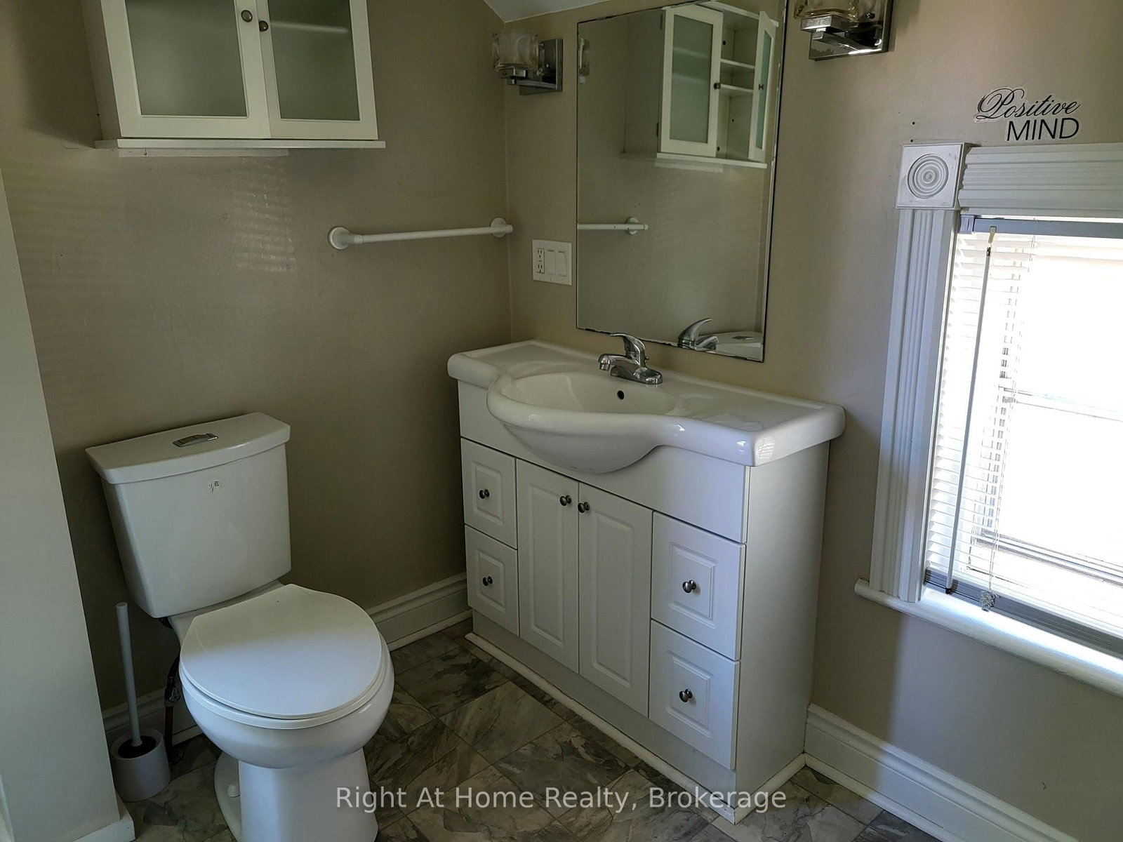 12 Mercer Street • Stratford, ON photo 19