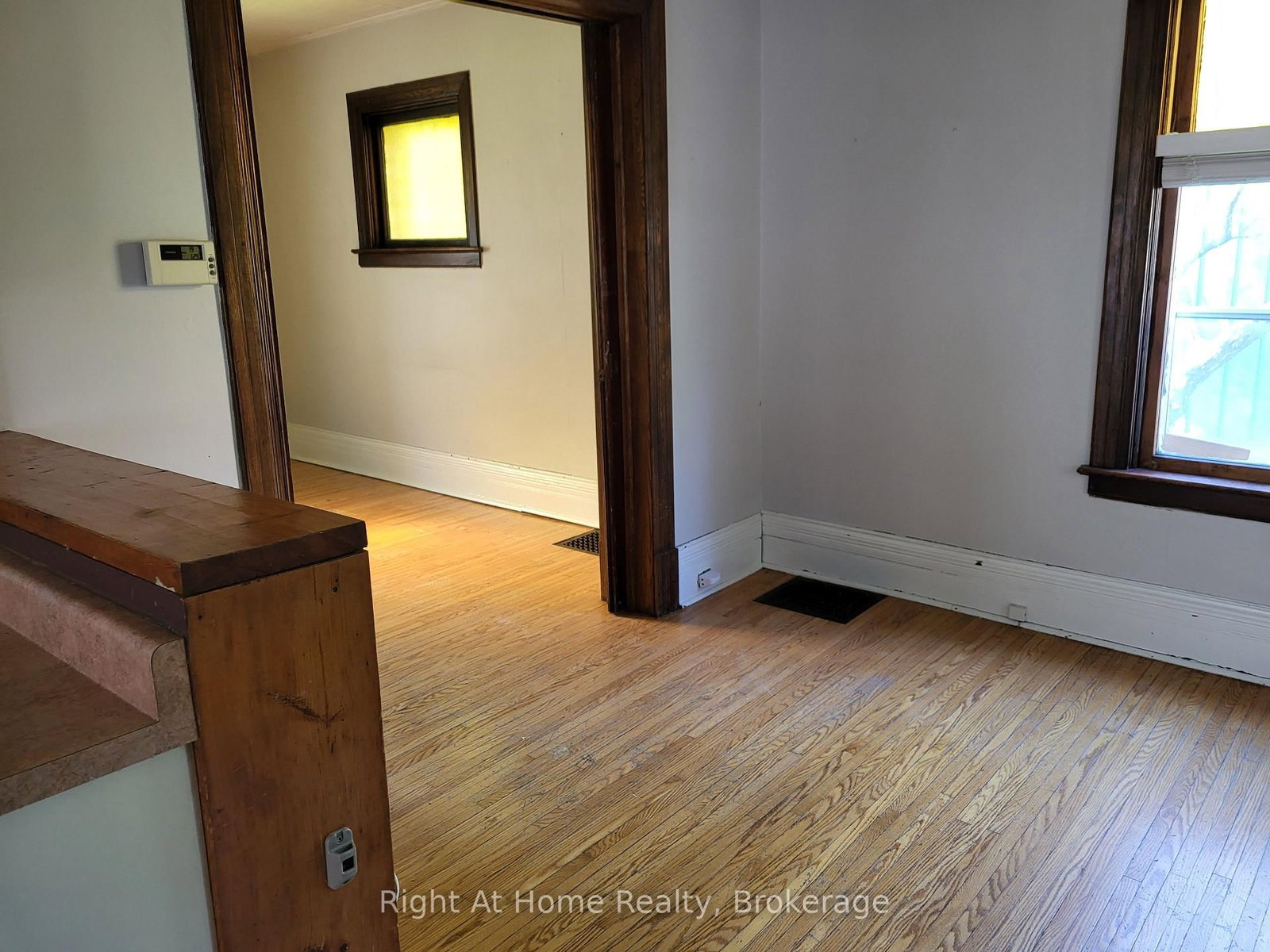 12 Mercer Street • Stratford, ON photo 8