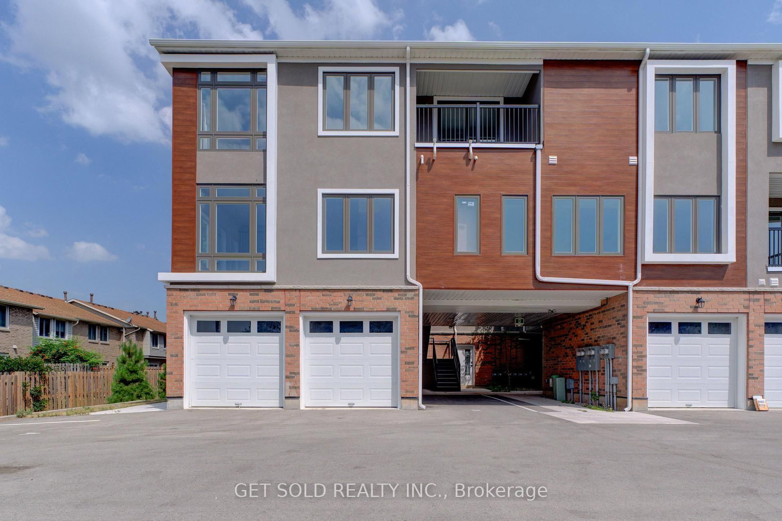 6701 Thorold Stone Road