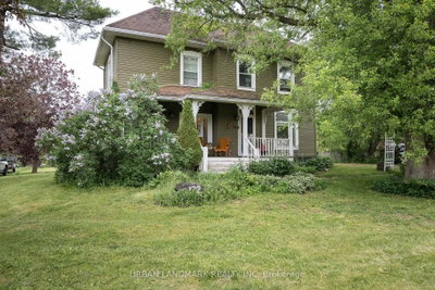 122 Seymour Street W • Madoc, ON photo 2