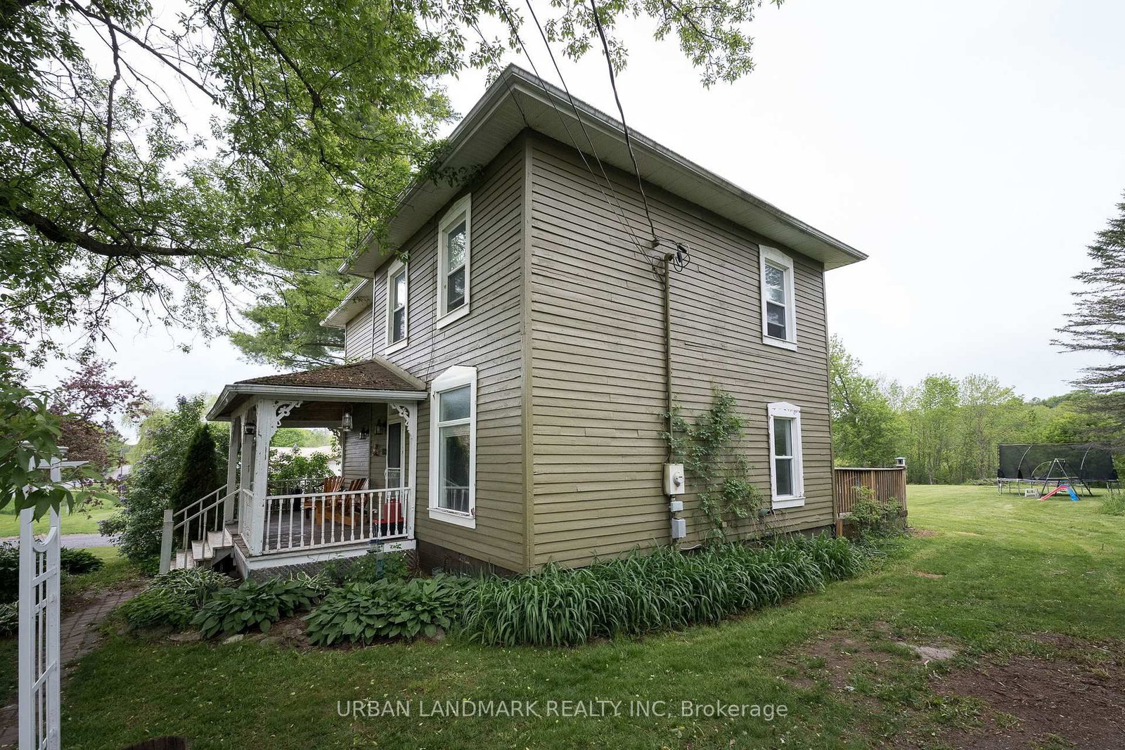 122 Seymour Street W • Madoc, ON photo 26