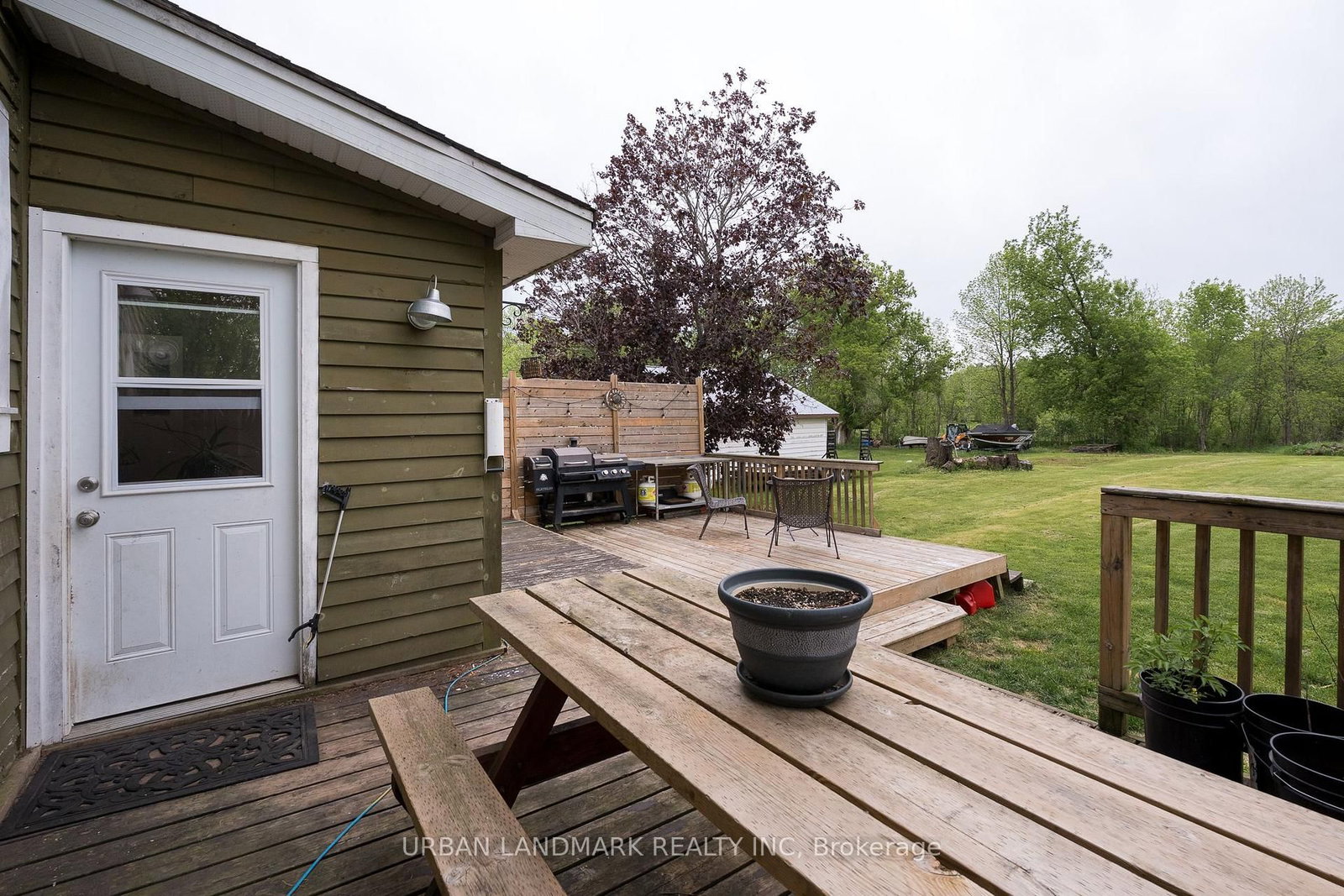 122 Seymour Street W • Madoc, ON photo 35