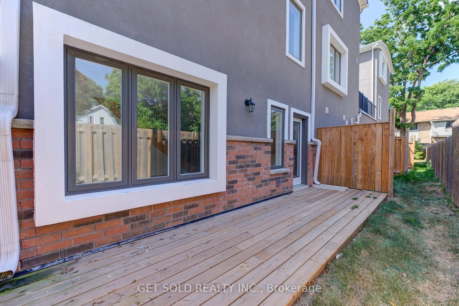 6701 Thorold Stone Road • #8 • Niagara Falls, ON photo 16
