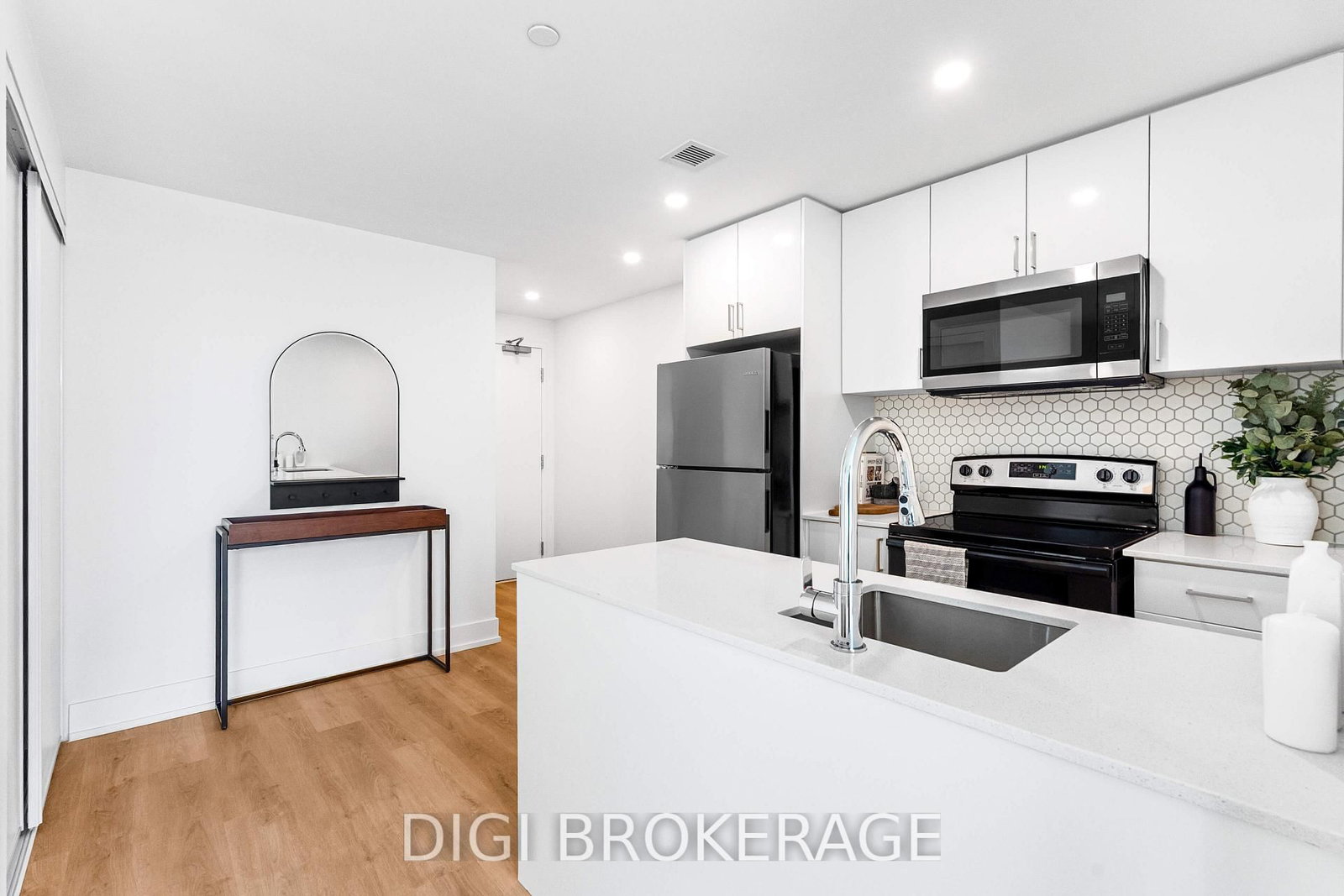 2070 Scott Street, Unit 1101 - Photo 14