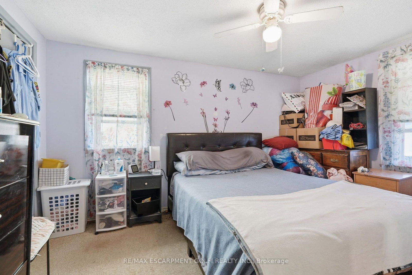 56 Welland Avenue • St. Catharines, ON photo 3