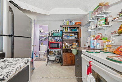 56 Welland Avenue • St. Catharines, ON photo 8