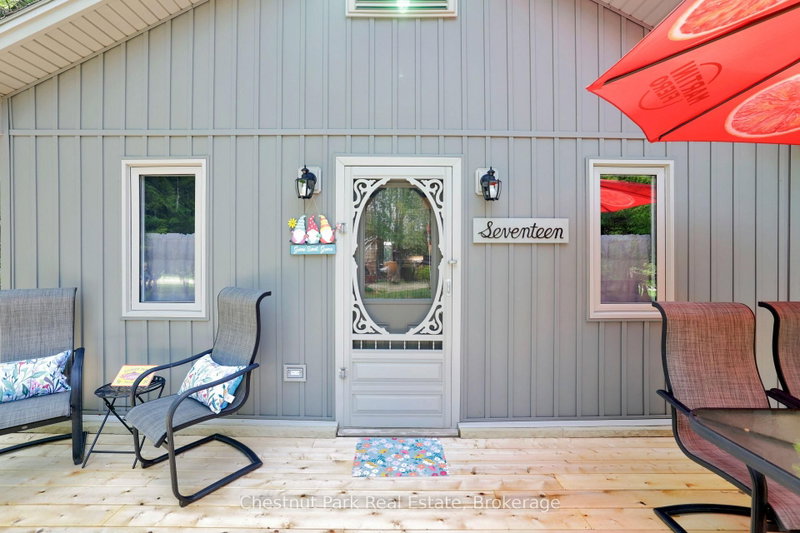 17 Cedar Trail