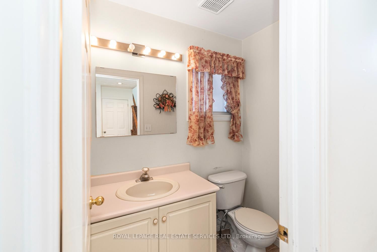 206 Bay Street N - Photo 6
