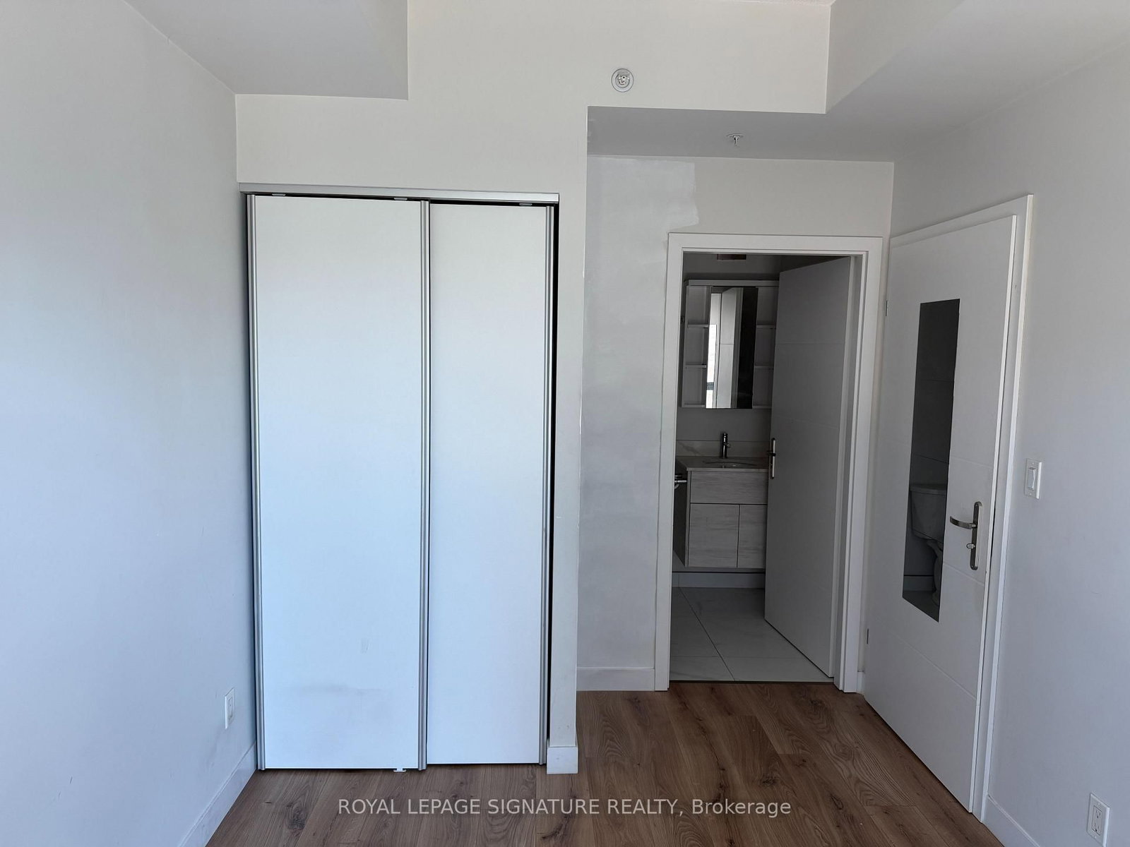 60 Frederick Street, Unit 204 - Photo 11