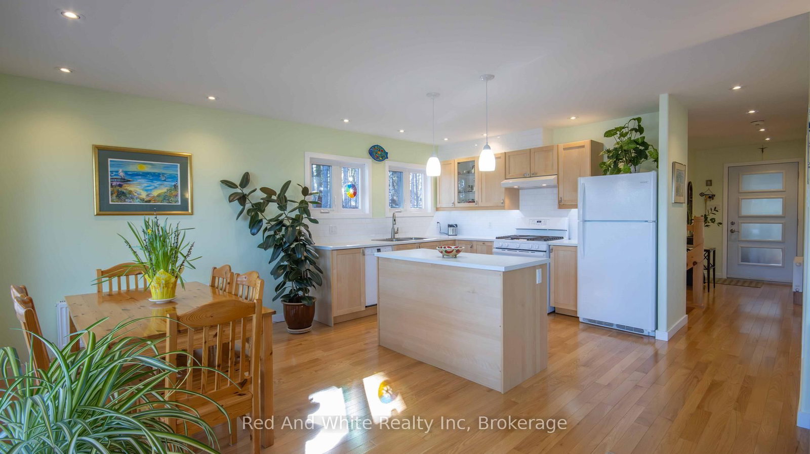 610 Pine Point Lane • Killaloe, ON photo 13