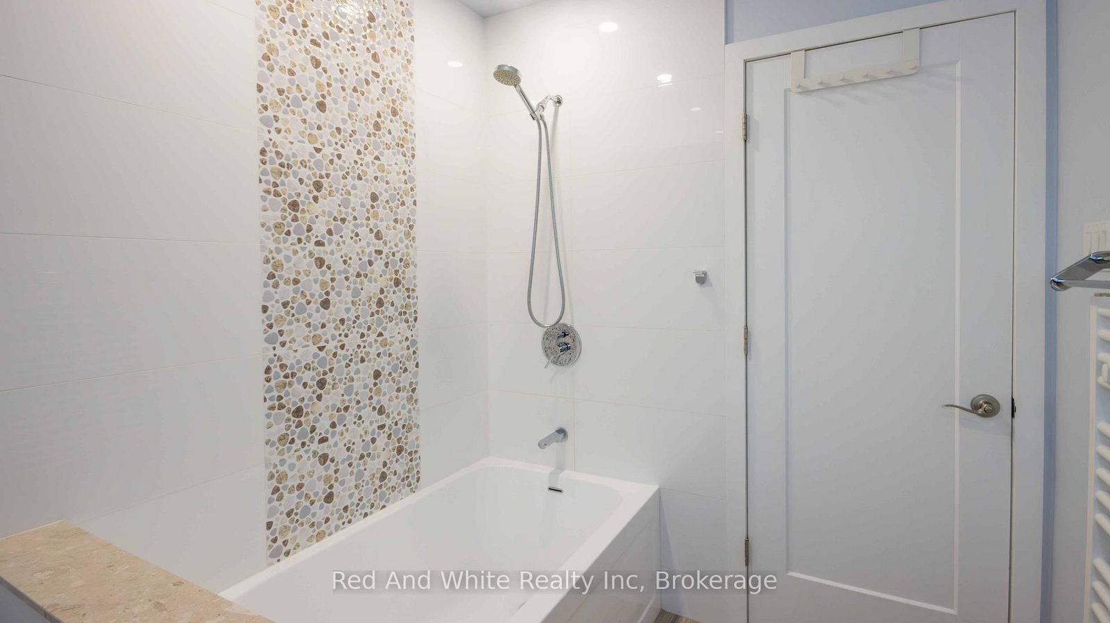 610 Pine Point Lane • Killaloe, ON photo 19