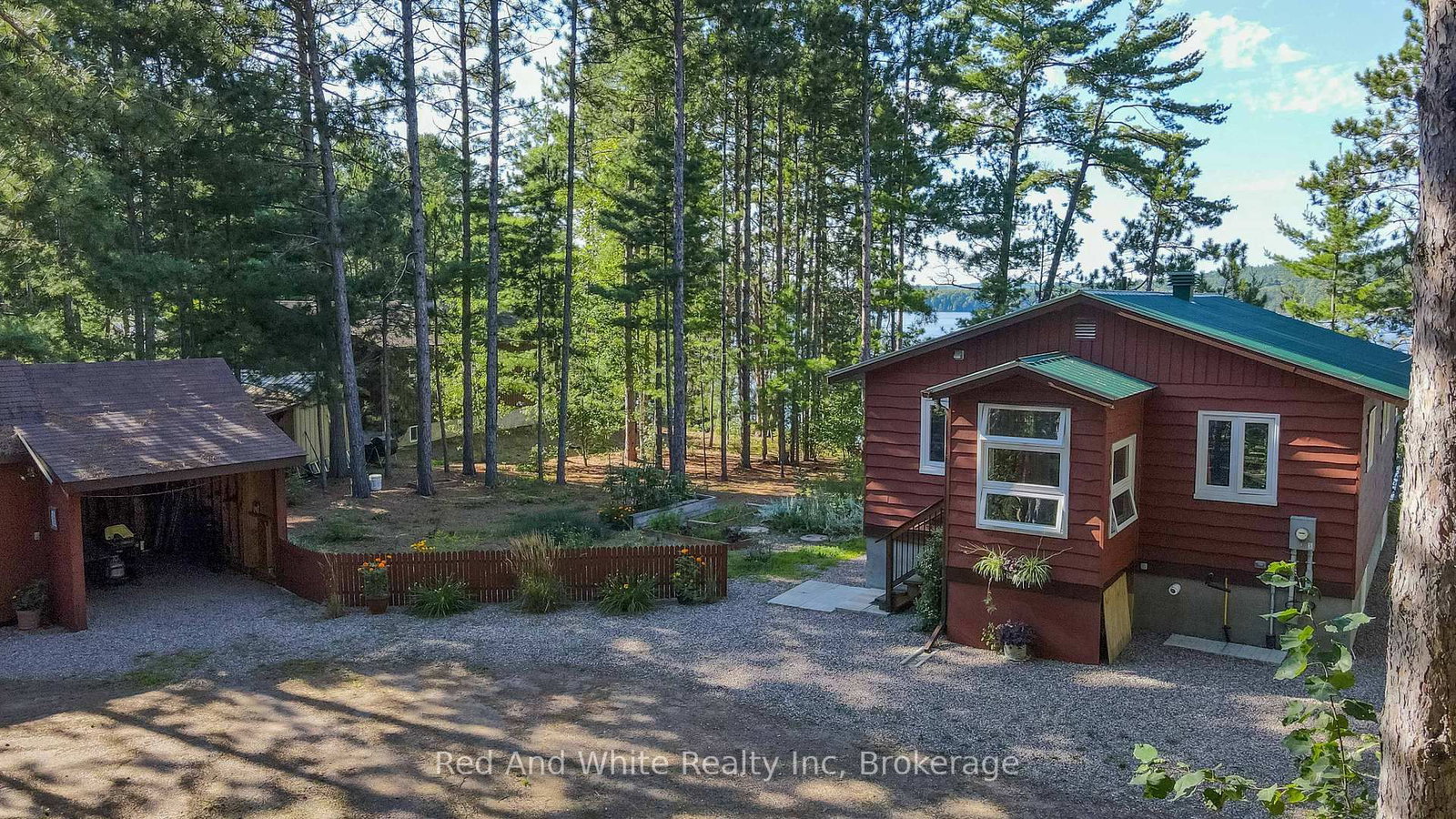 610 Pine Point Lane • Killaloe, ON photo 3