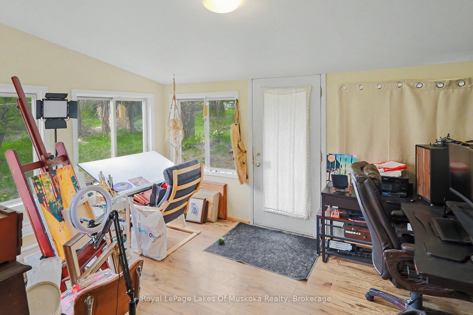 1003 Kelly Road • Lake of Bays, ON photo 12