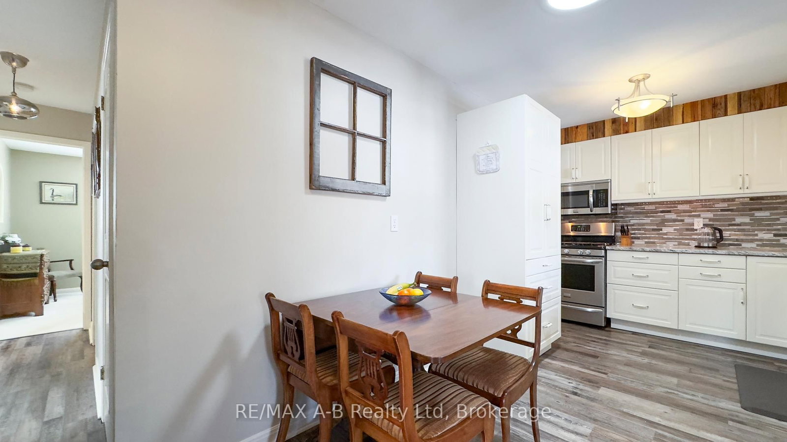 101 Middleton Street • Zorra, ON photo 13