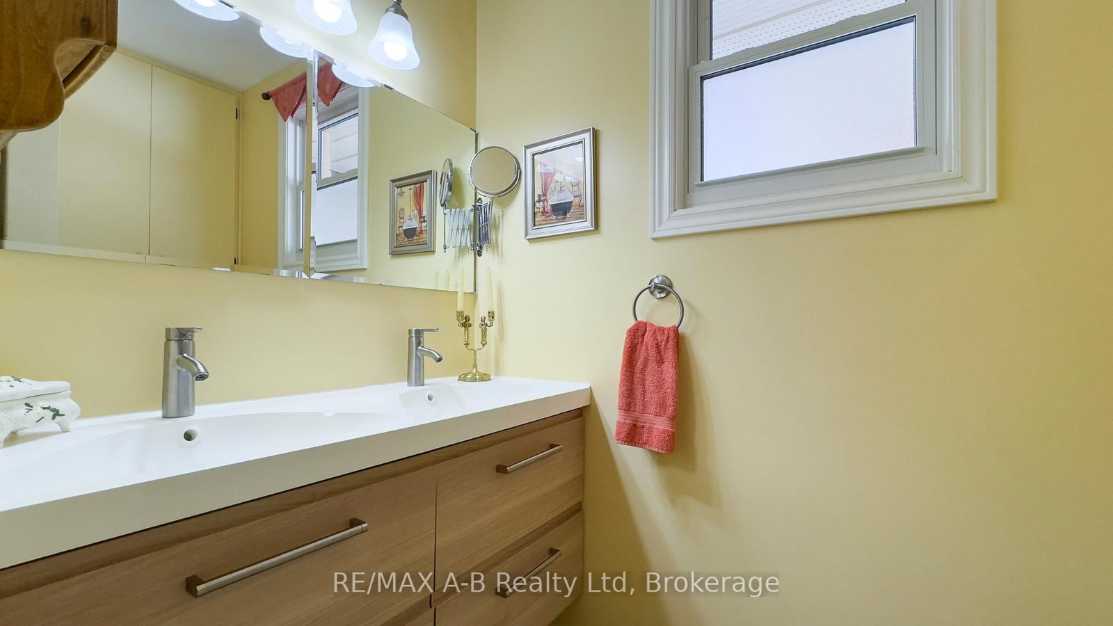 101 Middleton Street • Zorra, ON photo 23