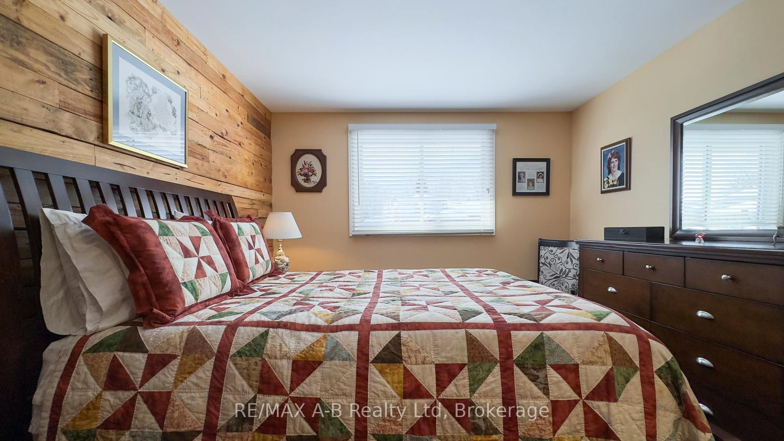 101 Middleton Street • Zorra, ON photo 29
