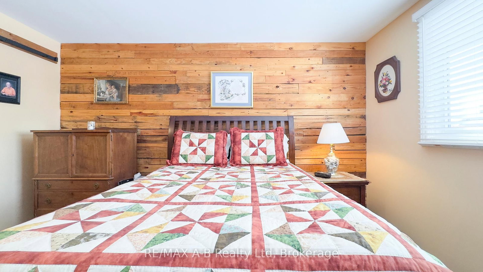 101 Middleton Street • Zorra, ON photo 30