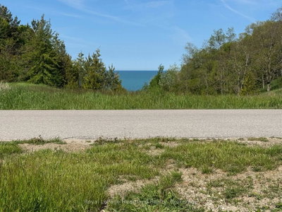 Part 7 Fullerview Drive • Central Huron, ON photo 2