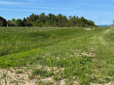 Part 7 Fullerview Drive • Central Huron, ON photo 9