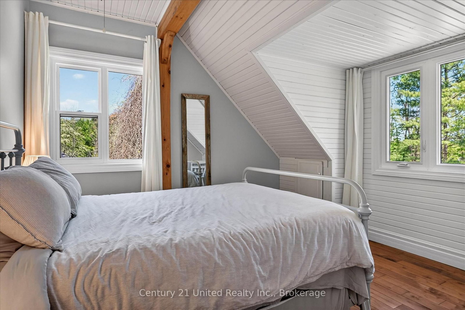 354 Marble Point Road • Limoges, ON photo 17